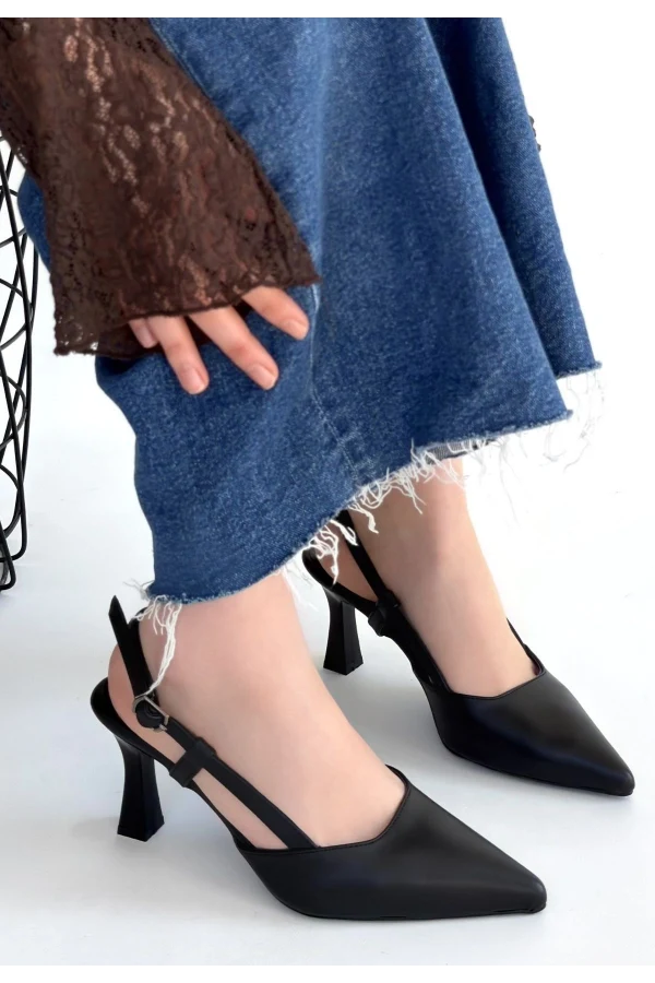 Hoost Siyah Cilt Topuklu Ayakkabı