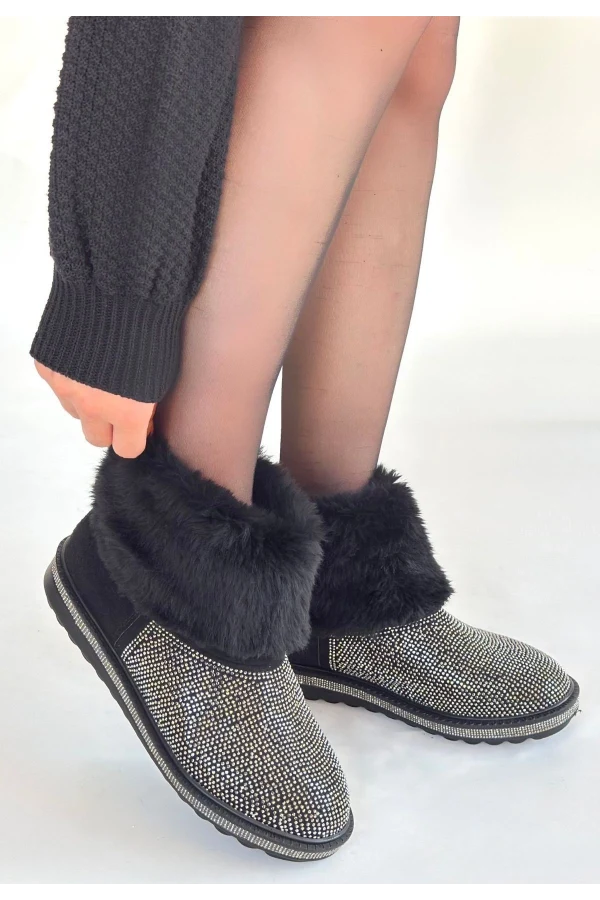 Linka Siyah Süet Gümüş Boncuk İşlemeli Bot