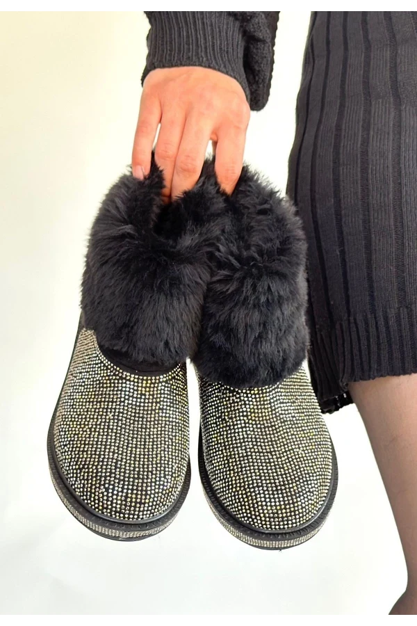 Linka Siyah Süet Gümüş Boncuk İşlemeli Bot