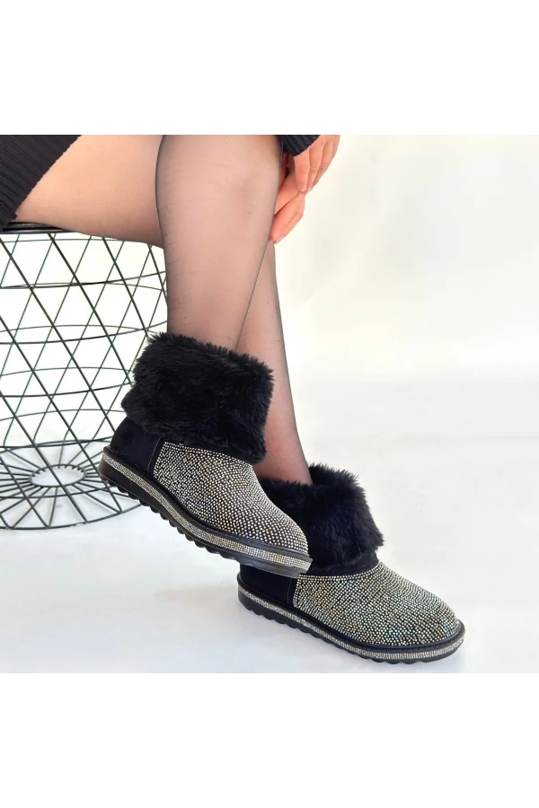 Linka Siyah Süet Gümüş Boncuk İşlemeli Bot