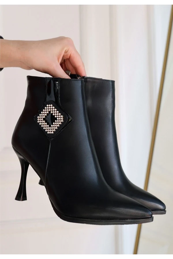 Moose Siyah Cilt Topuklu Bot