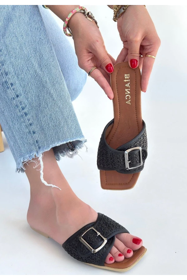 Revin Siyah Cilt Terlik