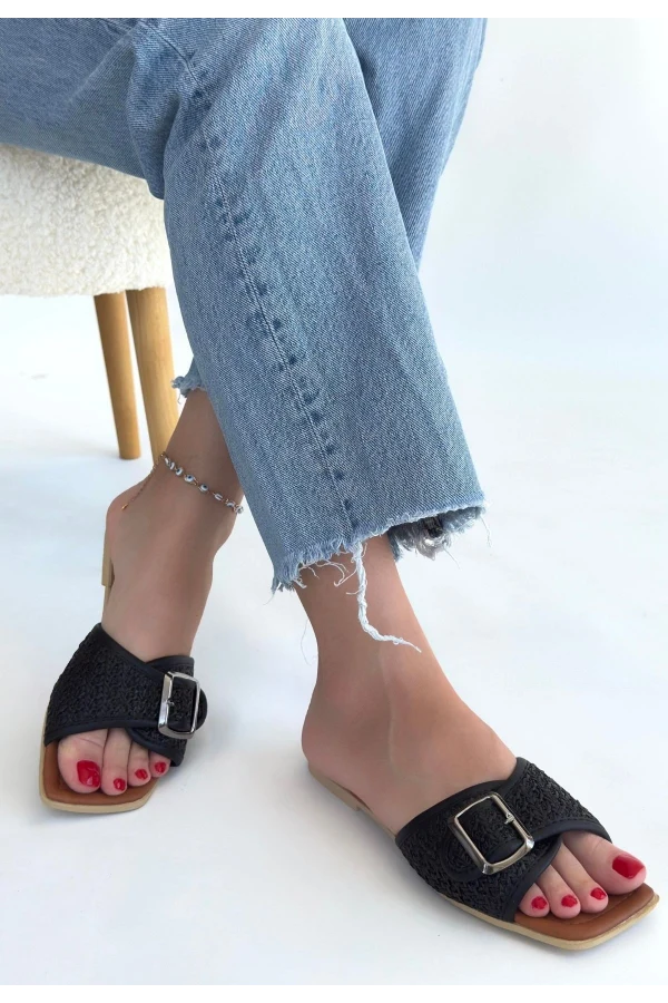 Revin Siyah Cilt Terlik