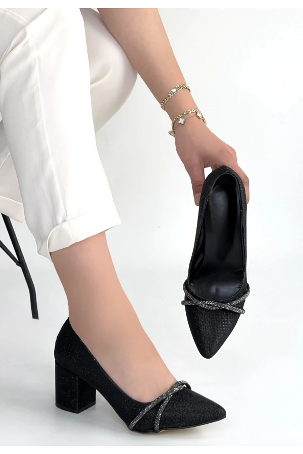 Rewin Siyah Simli Cilt Topuklu Ayakkabı