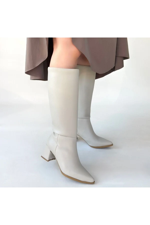 Roksa Ten Cilt Topuklu Çizme