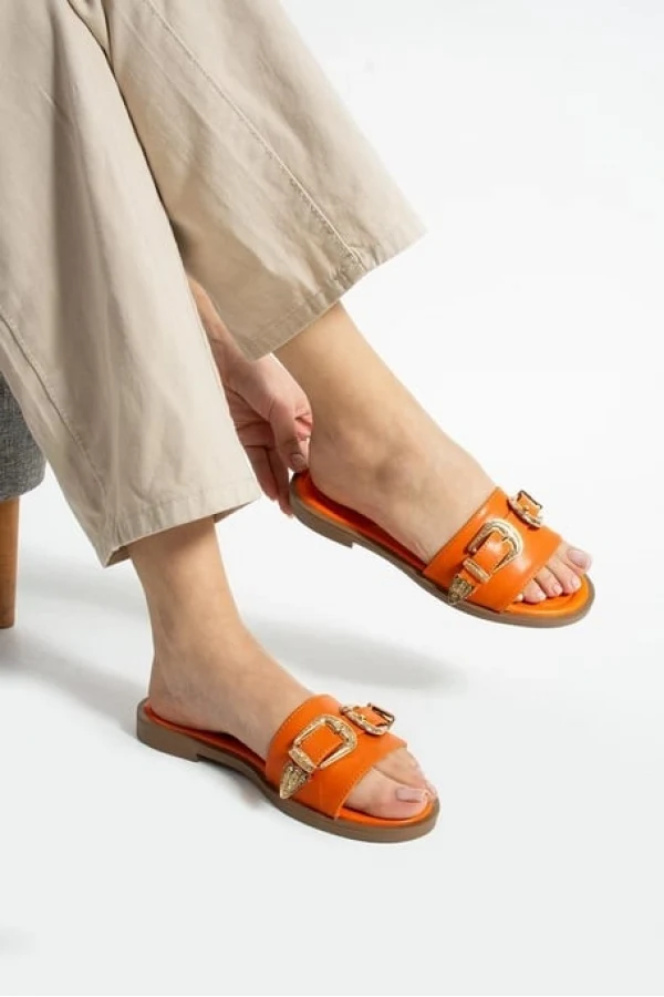 Sene Turuncu Cilt Terlik