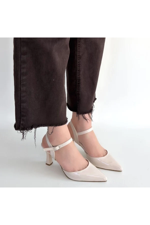 Suden Bej Rugan Topuklu Ayakkabı