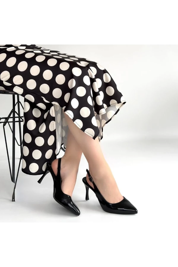 Uster Siyah Rugan Topuklu Ayakkabı