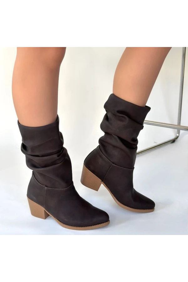 Yior Acı Kahve Nubuk Topuklu Bot