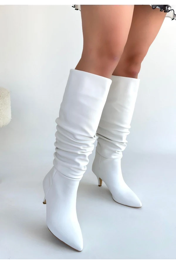 Zelya Beyaz Cilt Topuklu Çizme