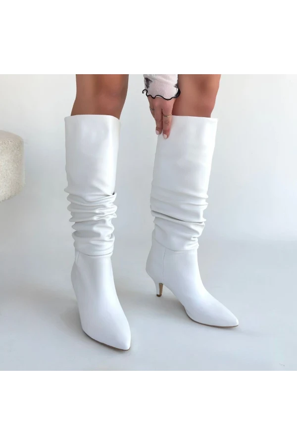 Zelya Beyaz Cilt Topuklu Çizme