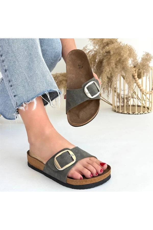 Zooy Yeşil Nubuk Terlik