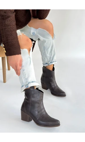 Akver Acı Kahve Cilt Topuklu Bot