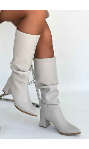 Pitay Bej Cilt Topuklu Çizme