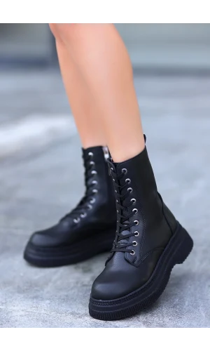 Roxan Siyah Cilt Bağcıklı Bot