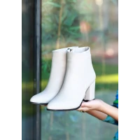 Biya Bej Cilt Topuklu Bot