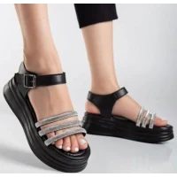 Lalen Siyah Kemerli Sandalet