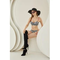 Arias Closet Siyah Beyaz Desenli Kırmızı İp Askılı Lotus Bikini Takımı