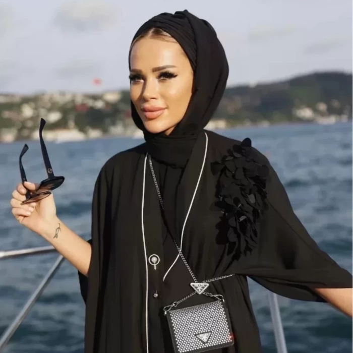 Şallı Burgulu Dolgulu Günlük Bone