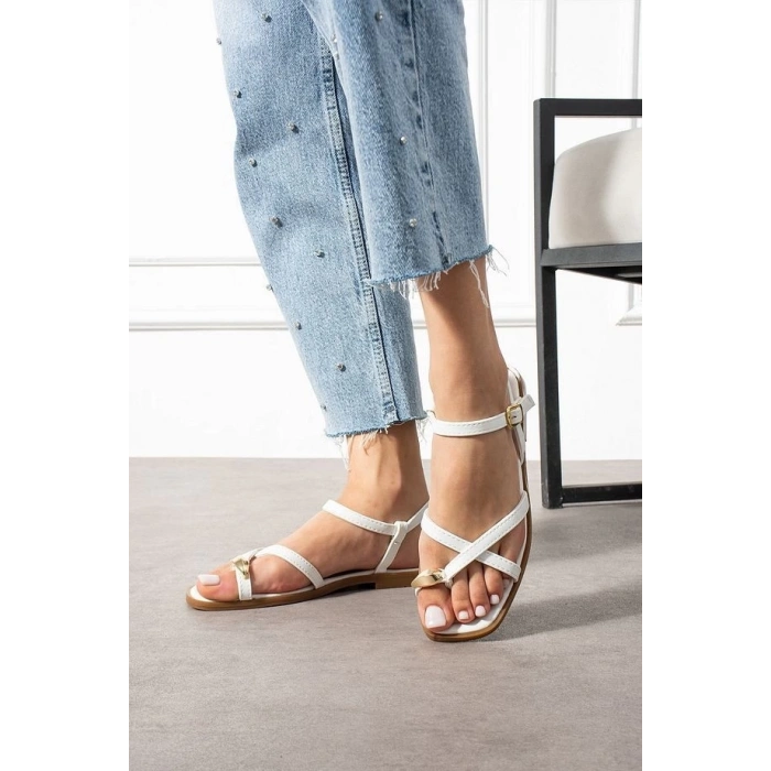 Nordi Beyaz Cilt Kemerli Sandalet