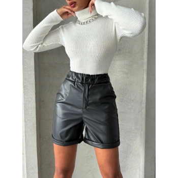 Beli lastikli duble paça deri şort siyah w24755