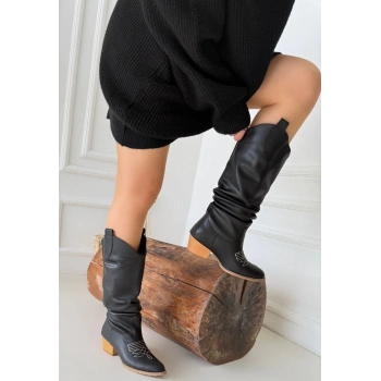 Jeoni Siyah Cilt Topuklu Çizme