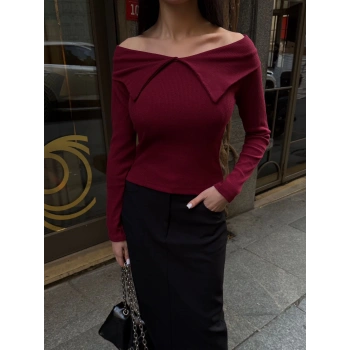 Kelebek yaka uzun kol bluz bordo