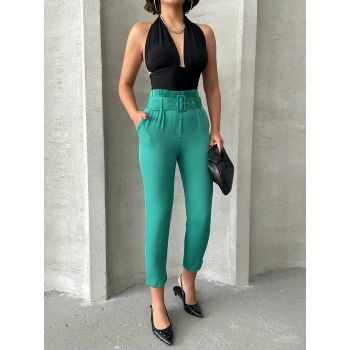 Kemerli havuç pantolon