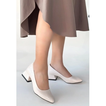 Nitya Bej Baskılı Rugan Topuklu Ayakkabı