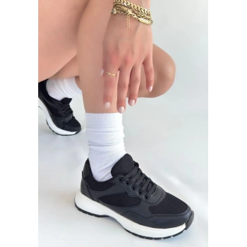 Slar Siyah Cilt Bağcıklı Spor Ayakkabı