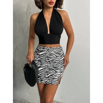 Tek yırtmaçlı zebra desenli deri etek beyazsiyah w24475-S