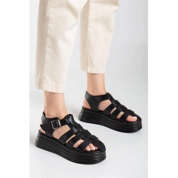 Toten Siyah Cilt Kemerli Sandalet