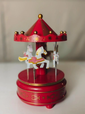 ATLI KARINCA MÜZİK KUTUSU