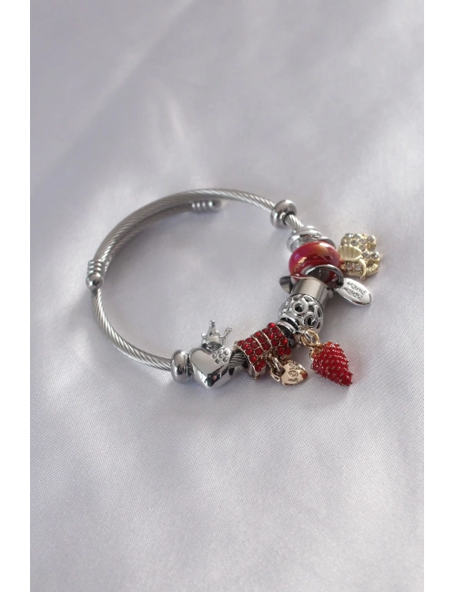 Çelik Charm Model Çilek Figür Kalp Detay Zirkon Taşlı Kadın Bileklik
