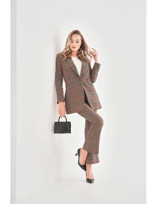 Omuzları Vatkalı Önü Çıtçıtlı Ekose Blazer Ceket - Kırmızı