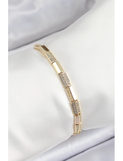 Pirinç Dikdörtgen Model Zirkon Taşlı Gold Renk VİP Seri Kadın Bileklik