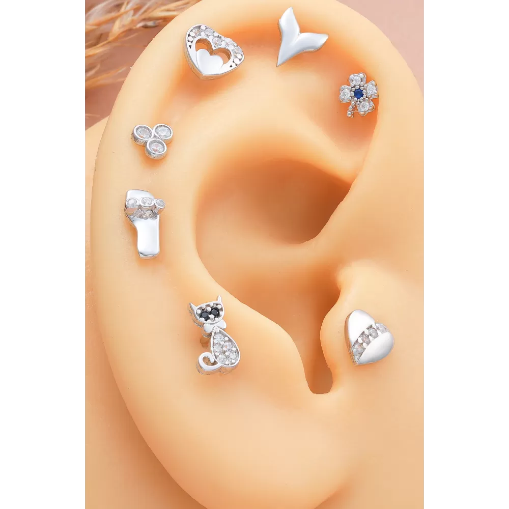 925 Ayar Çiçek Motifli Taşlı Minimal Tragus Piercing