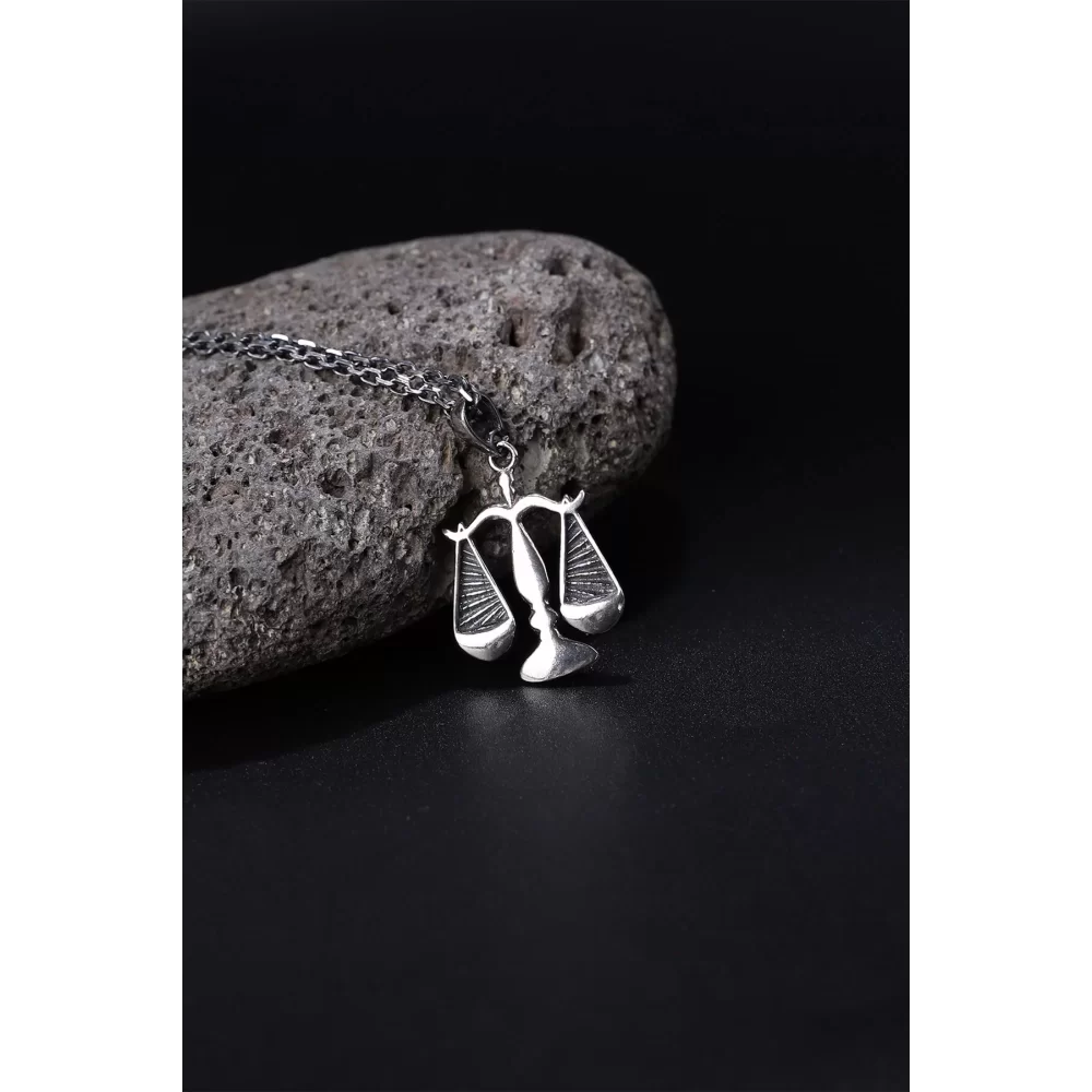 925 Ayar Gümüş Adalet Terazisi Erkek Kolye Silver