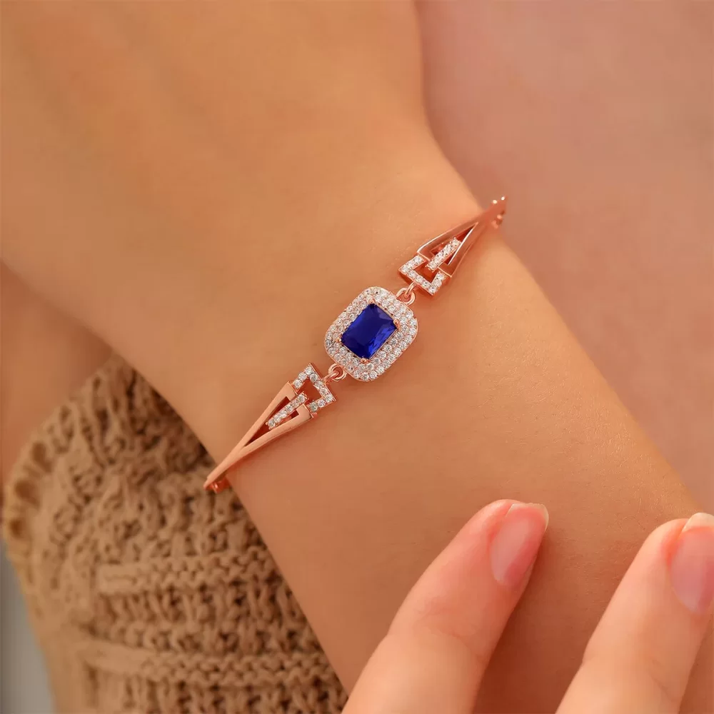 925 Ayar Zirkon Taşı Süslemeli Şık Gümüş Bileklik Rose
