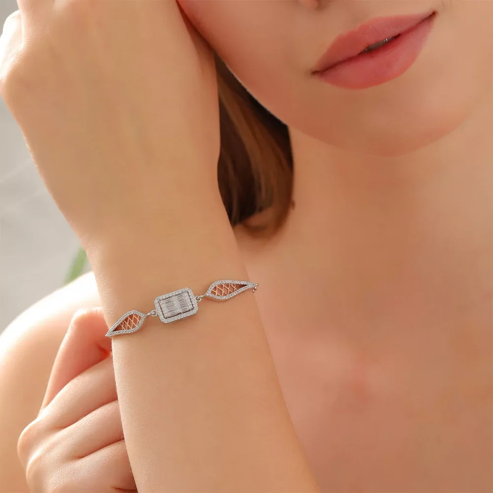 925 Ayar Zirkon Taşlı Baget Gümüş Bileklik Silver
