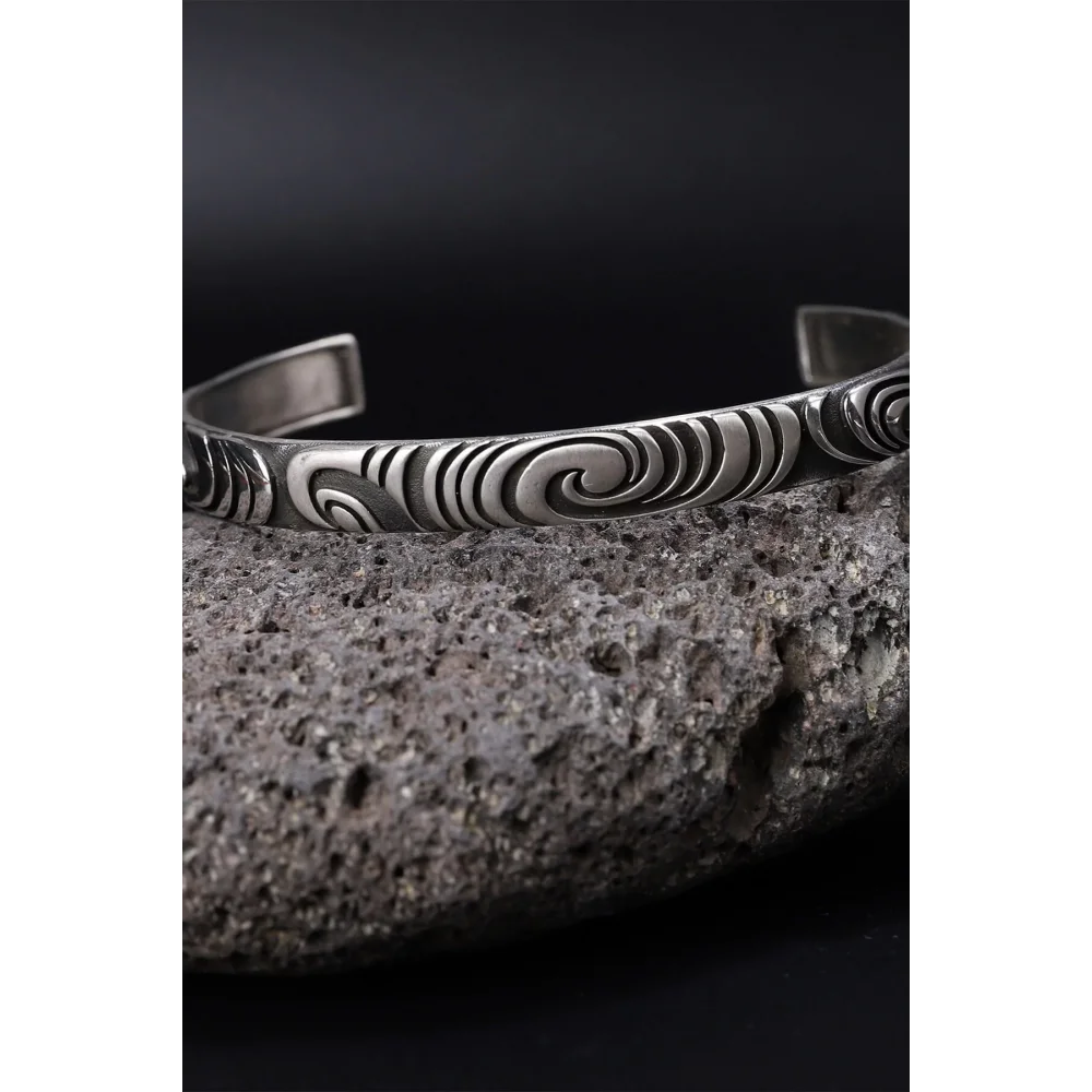 Gümüş 925 Ayar Desenli Kelepçe Bileklik - Silver