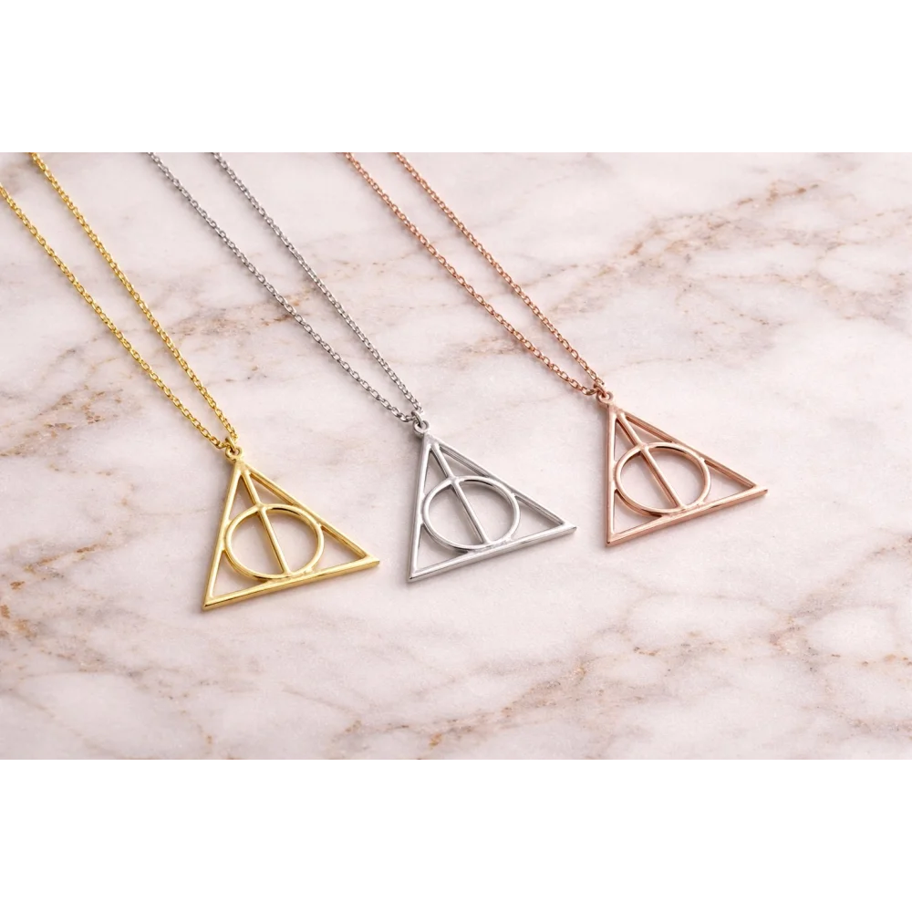 925 Ayar Gümüş Gizem Üçgeni Kolye