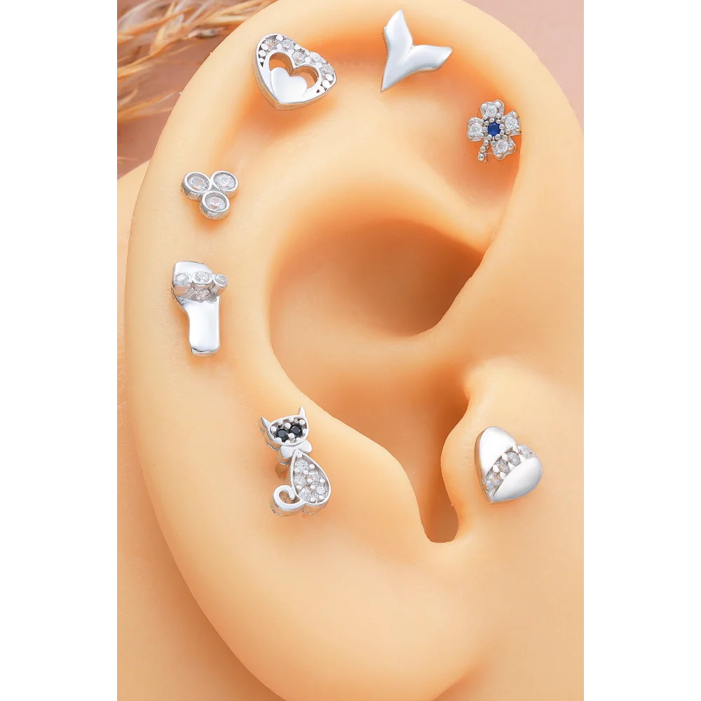 925 Ayar Kalp Motifli Taşlı Minimal Tragus Piercing