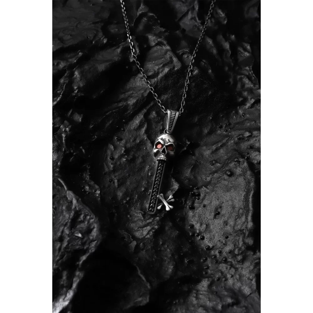 925 Ayar Gümüş Zirkon Taşlı Kuru Kafa Ve Kemik Motifli Kolye
