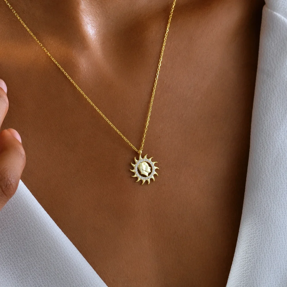 925 Ayar Gümüş Atatürk Silüetli Güneş Kolye