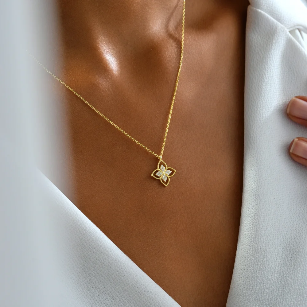 925 Ayar Gümüş Çiçek Işıltısı Kolye