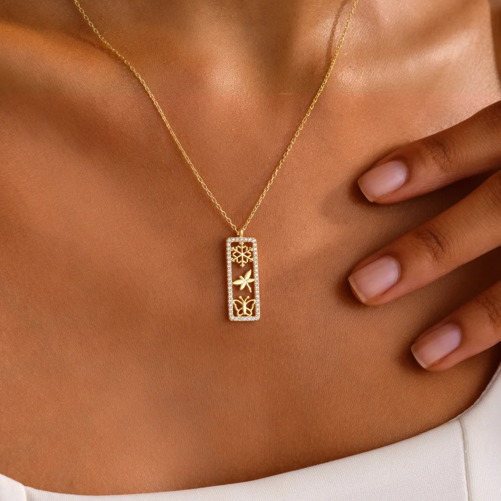 925 Ayar Gümüş Figürlü Dikdörtgen Kolye