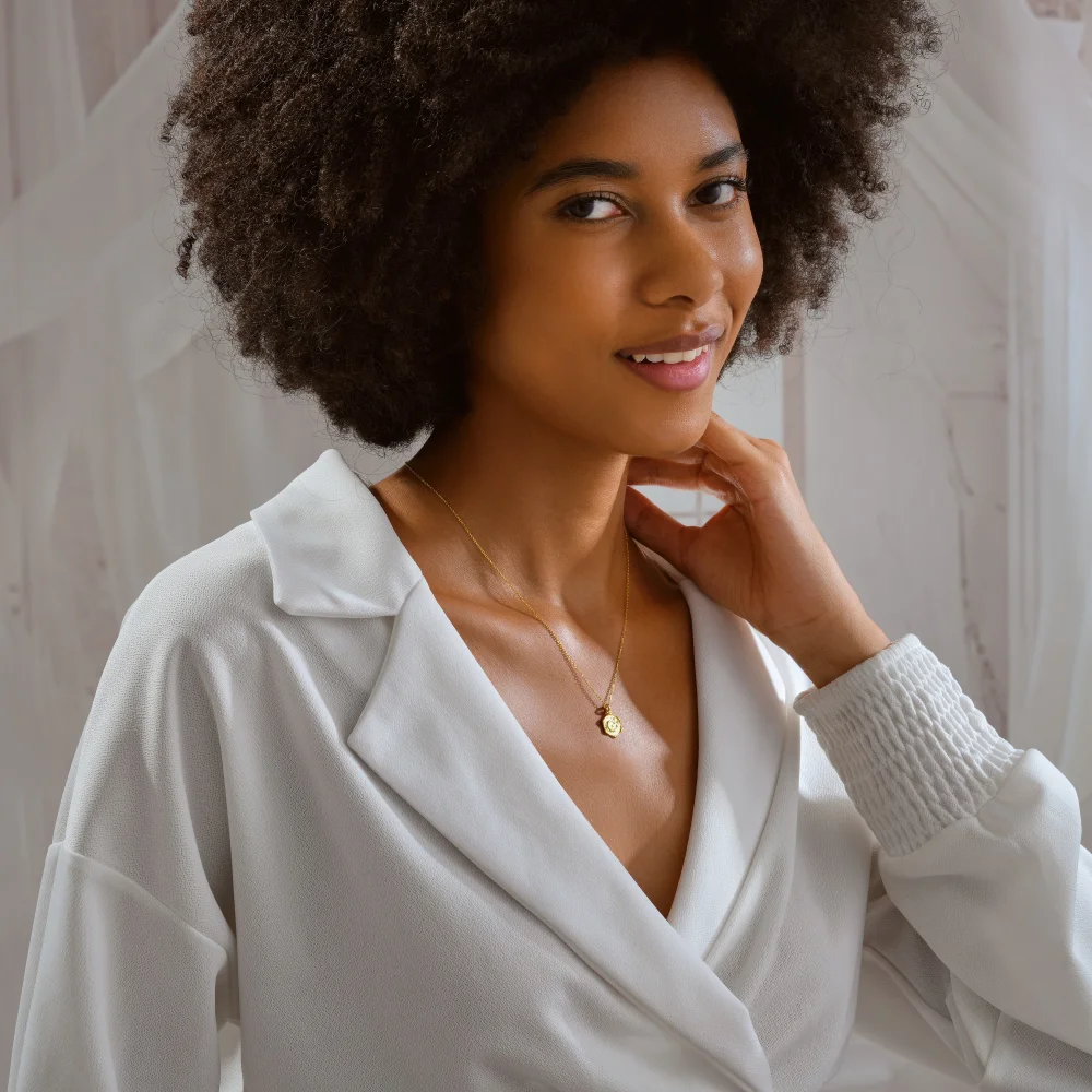 925 Ayar Gümüş Hilal ve Yıldız Dokulu Kadın Kolye