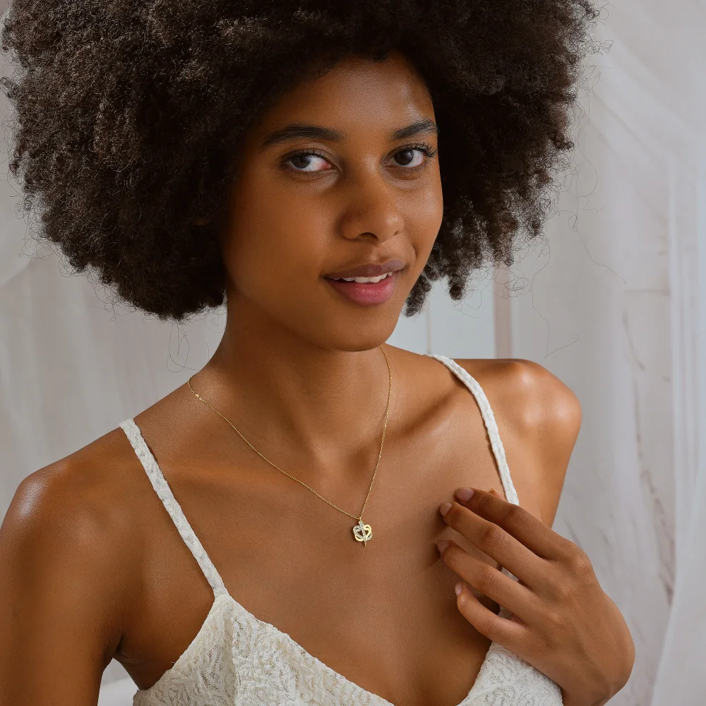 925 Ayar Gümüş İlahi Aşkın Anlamı Elif Vav Kolye