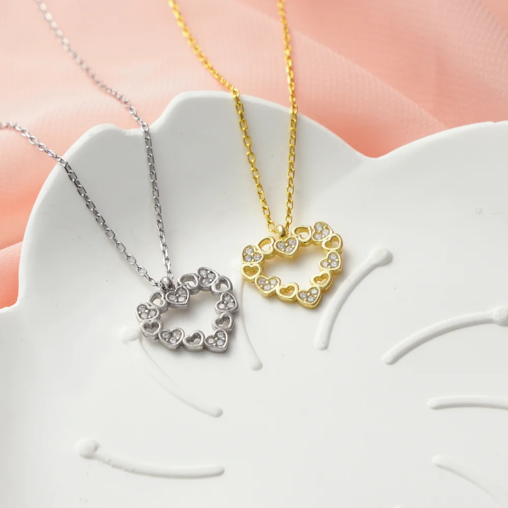 925 Ayar Gümüş Kalpler Halkası Taşlı Kolye